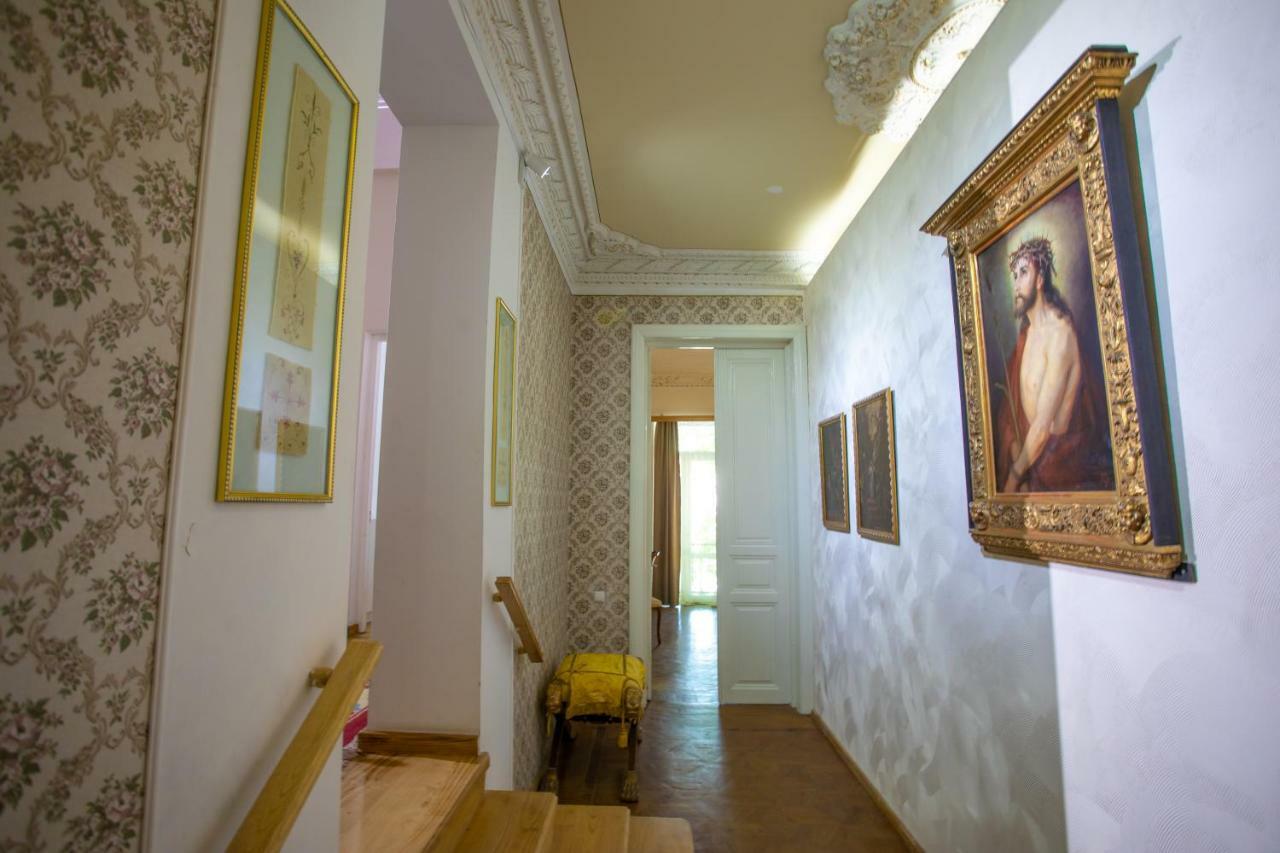 Hotel Veneto Kutaisi Ngoại thất bức ảnh