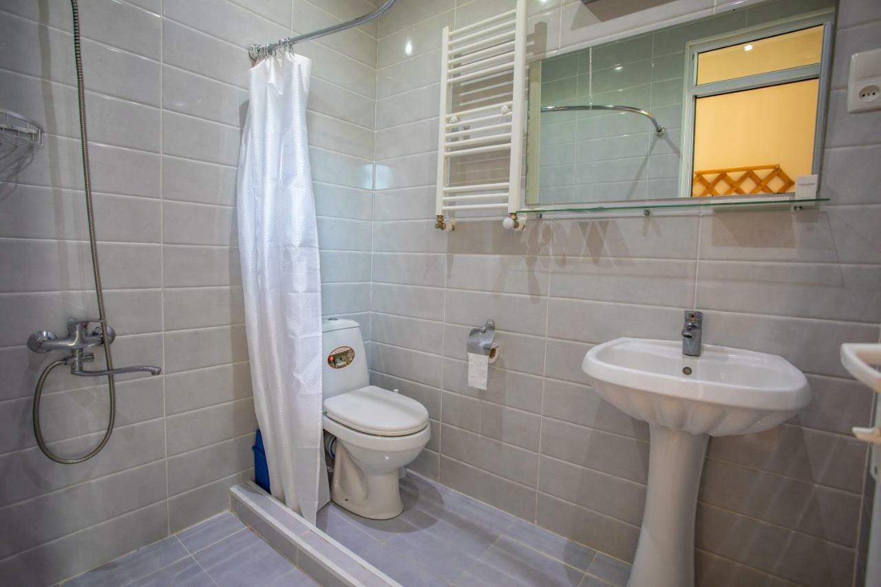 Hotel Veneto Kutaisi Ngoại thất bức ảnh