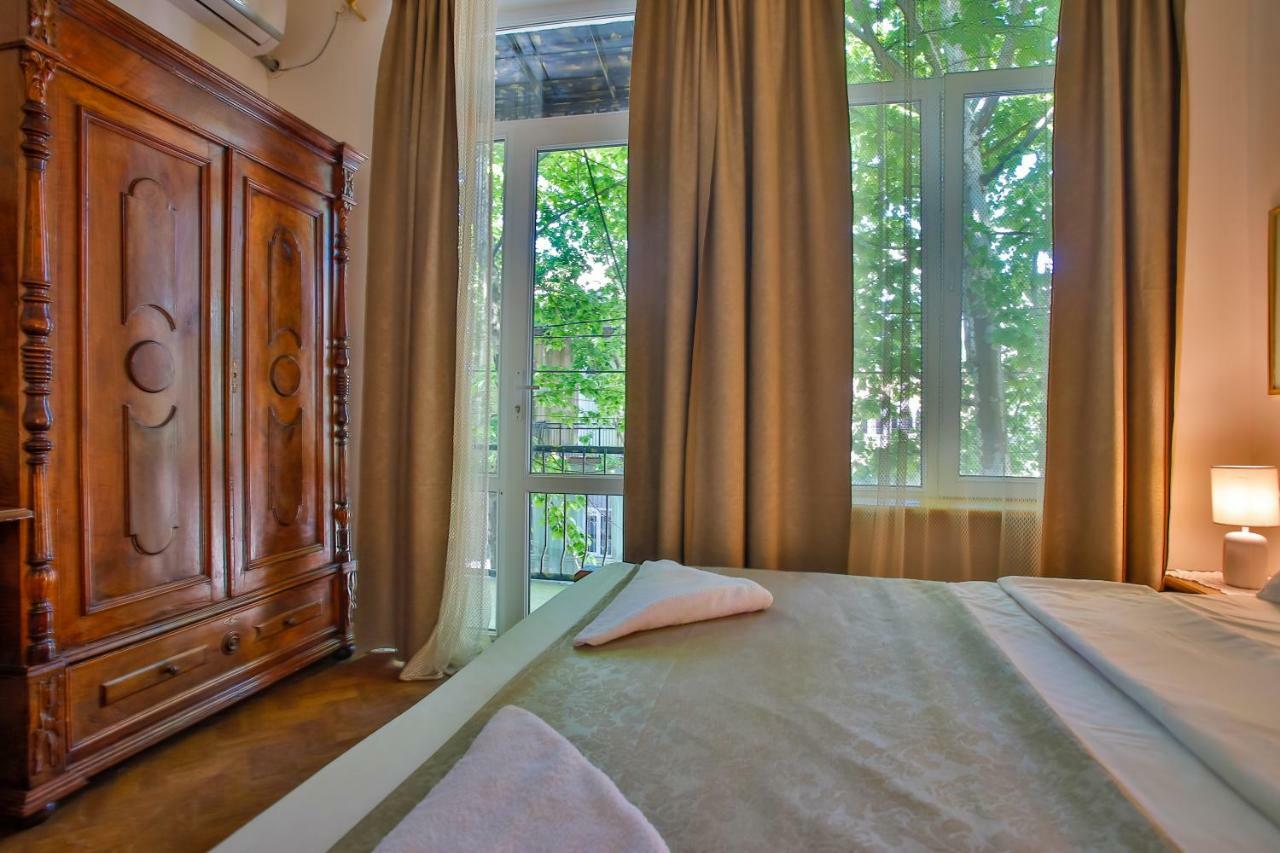 Hotel Veneto Kutaisi Ngoại thất bức ảnh